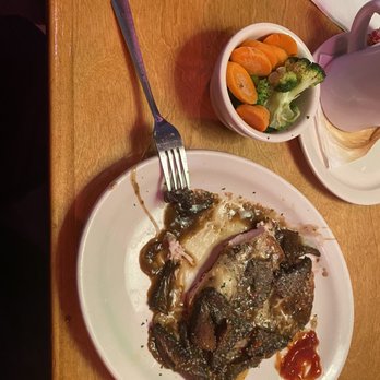 Texas Roadhouse - Steakhouses Near Me - Sevierville, Tennessee