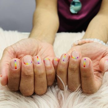 Lulu's Nail - Nail Salons Near Me - New York, New York