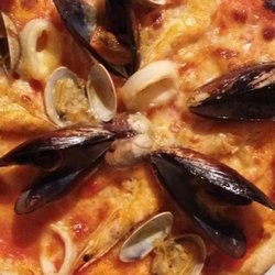 Pizzeria 'Gennaro' - Efficienza e cordialità ottimo pezzo cucina sincera.