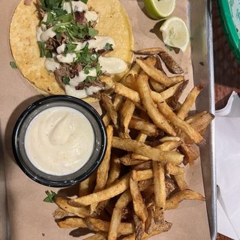 Hammerheads - Pork taco and truffle fries - Southern Near Me - Louisville, Kentucky Hammerheads - Pork taco and truffle fries - Southern Near Me - Louisville, Kentucky