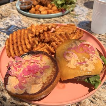 Wara Bistro - Wagyu Burger - Breakfast & Brunch Near Me - Irvine, California Wara Bistro - Wagyu Burger - Breakfast & Brunch Near Me - Irvine, California
