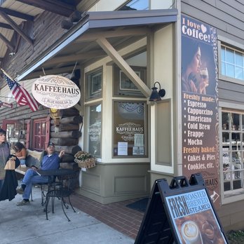 Das Kaffee Haus - Coffee & Tea Near Me - Blue Ridge, Georgia Das Kaffee Haus - Coffee & Tea Near Me - Blue Ridge, Georgia