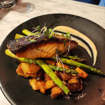 Coop 303 - Hot honey salmon - New American Near Me - Atlantic Beach, Florida