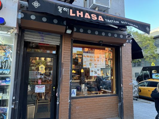 Lhasa by null