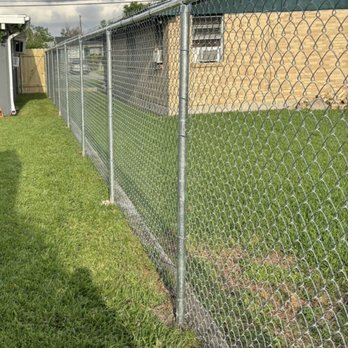 Jimmy Johns Fencing - Fences & Gates Near Me Jimmy Johns Fencing - Fences & Gates Near Me