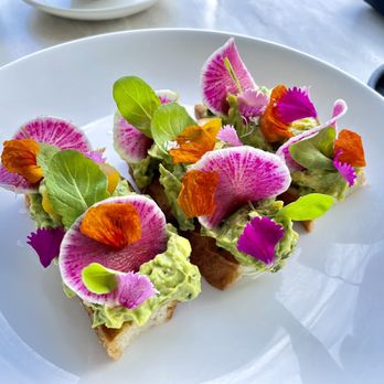 Quiora - Avocado Toast - Too pretty to eat. - Italian Near Me - Honolulu, Hawaii Quiora - Avocado Toast - Too pretty to eat. - Italian Near Me - Honolulu, Hawaii