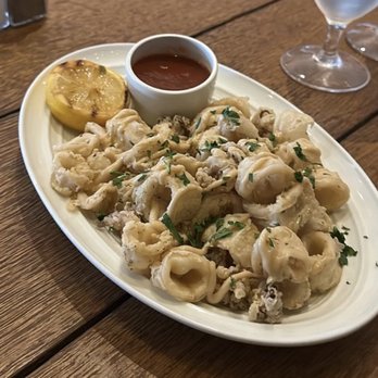 Vivo Italian Kitchen - Calamari - Italian Near Me - Orlando, Florida Vivo Italian Kitchen - Calamari - Italian Near Me - Orlando, Florida