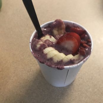 Clean Juice - The Berry Bowl - Juice Bars & Smoothies Near Me - College Station, Texas
