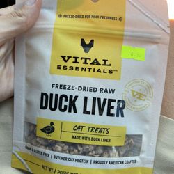 Heart of Town - Quality freeze-dried raw cat treats, Duck Liver.
