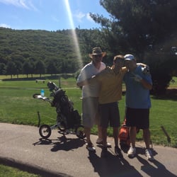 Sleeping Giant Golf Course - Golf buddies