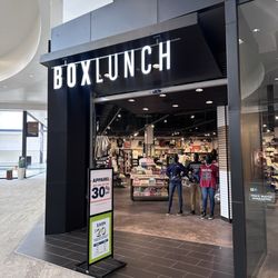 BoxLunch