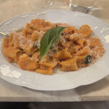 Lupo - Italian Near Me - Banff, Alberta