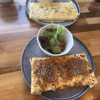 Belle Surf Cafe & Lounge - Crepes - Cafes Near Me - Paia, Hawaii Belle Surf Cafe & Lounge - Crepes - Cafes Near Me - Paia, Hawaii