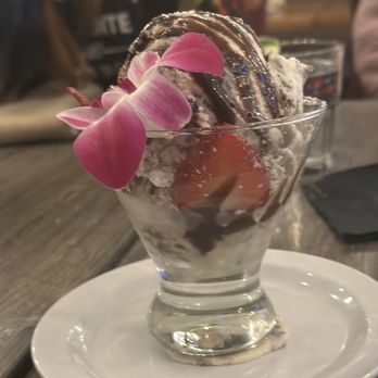 Foretti's - Italian Near Me - Corona Del Mar, California