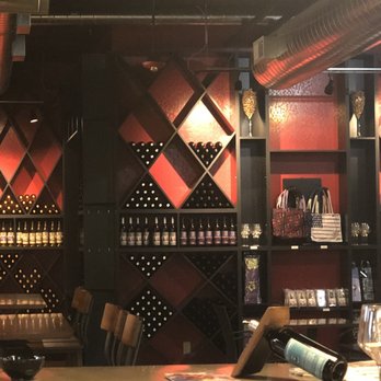 Engine 8 Urban Winery - Desserts Near Me - Sparks, Nevada