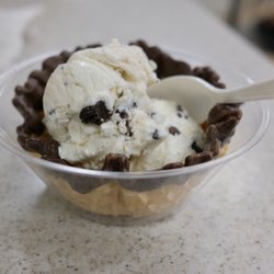 Oberweis Ice Cream and Dairy Store - S'mores in chocolate waffle cup