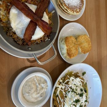 Starwood Cafe - Whole hog skillet, chilaquiles con pollo - Breakfast & Brunch Near Me - Wylie, Texas Starwood Cafe - Whole hog skillet, chilaquiles con pollo - Breakfast & Brunch Near Me - Wylie, Texas
