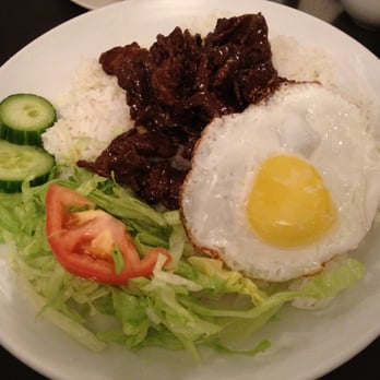 Phnom Penh - Beef on rice with egg~ - Cambodian Near Me - Vancouver, British Columbia