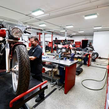 Holeshot Motorsports - Motorcycle Repair Near Me - Langley, British Columbia Holeshot Motorsports - Motorcycle Repair Near Me - Langley, British Columbia