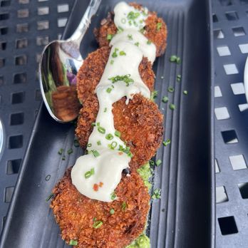 Top Hatters Kitchen and Bar - Asian Fusion Near Me - San Leandro, California Top Hatters Kitchen and Bar - Asian Fusion Near Me - San Leandro, California