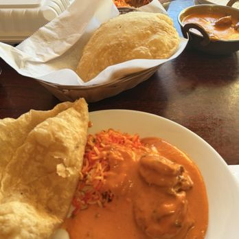 Star India - Prawn Tikka Masala and poori with saffron rice - Indian Near Me - San Francisco, California Star India - Prawn Tikka Masala and poori with saffron rice - Indian Near Me - San Francisco, California