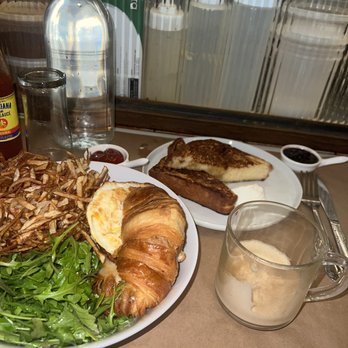 Bonafini - Breakfast & Brunch Near Me - Brooklyn, New York