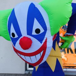 Harygul’s Halloween Superstore