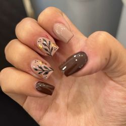 Aqua Nails Spa - Gel-X nails