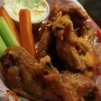 Dylan Murphy's - Wings - Irish Pub Near Me - New York, New York