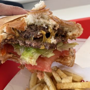 In-N-Out Burger - Fast Food Near Me - Hollywood, California In-N-Out Burger - Fast Food Near Me - Hollywood, California