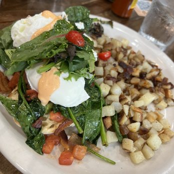 Breakfast House - Morning #2 visit: BLT BENEDICT was so tasty and satiating! Fresh and protein packed yum! - Breakfast & Brunch Near Me - Chicago, Illinois