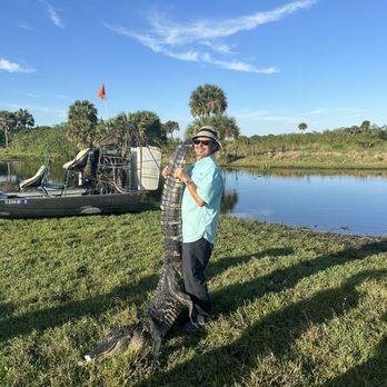 American Alligator Hunter - Wildlife Hunting Ranges Near Me - Naples, Florida American Alligator Hunter - Wildlife Hunting Ranges Near Me - Naples, Florida