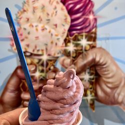 Happy Cones - Strawberry banana