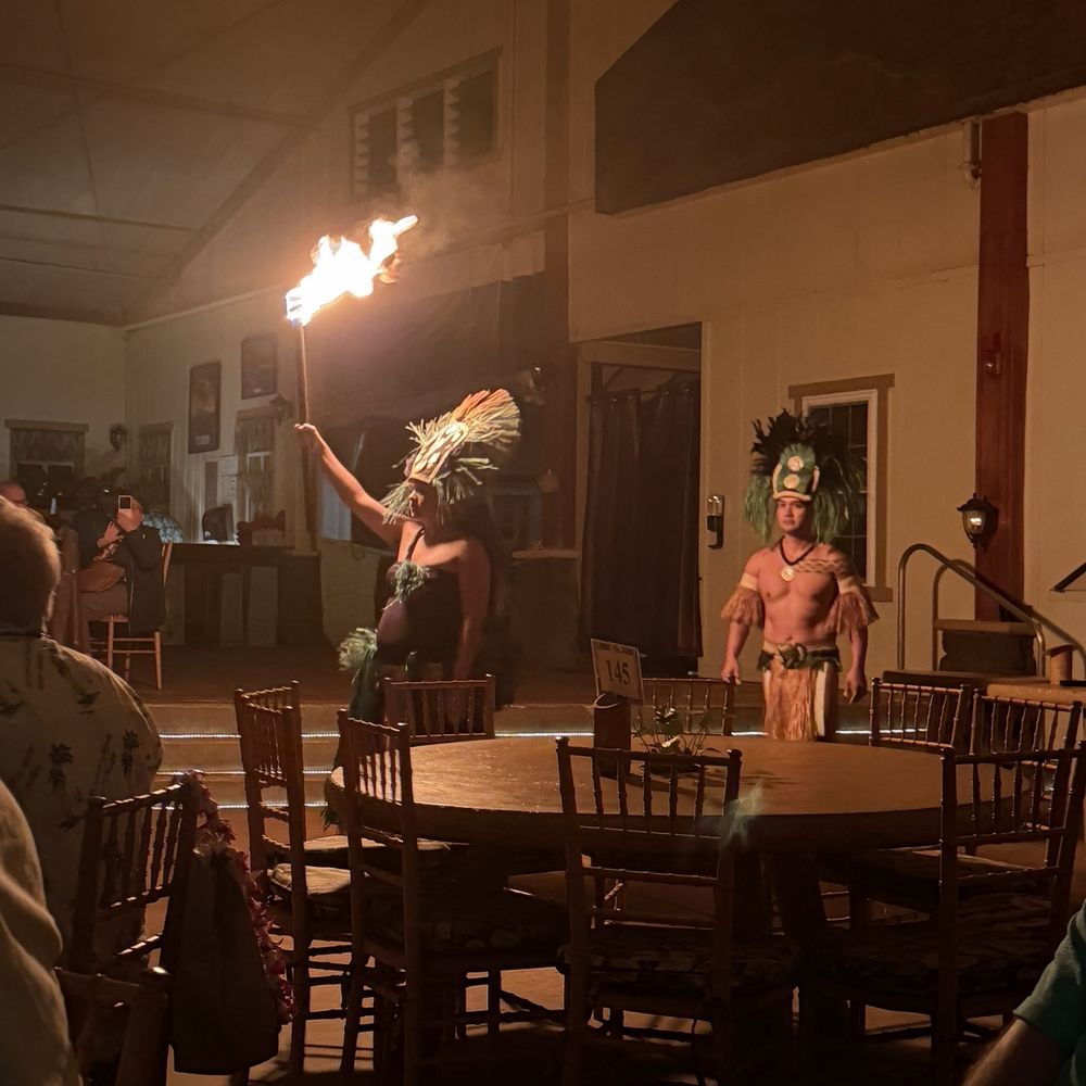 Luau Kalamaku - Buffets Near Me - Lihue, Hawaii