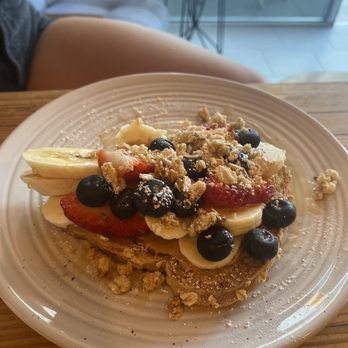 Caffeine Roasters - PB and berries toast - Coffee & Tea Near Me - Tampa, Florida Caffeine Roasters - PB and berries toast - Coffee & Tea Near Me - Tampa, Florida