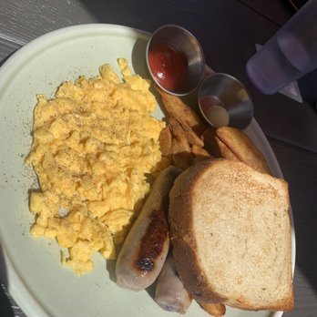 OEB Breakfast - 124 Street - Breakfast & Brunch Near Me - Edmonton, Alberta OEB Breakfast - 124 Street - Breakfast & Brunch Near Me - Edmonton, Alberta