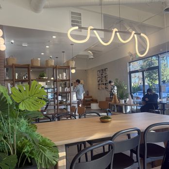 7 Leaves Cafe - Interior - Bubble Tea Near Me - Sunnyvale, California