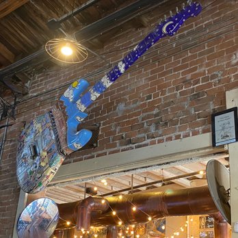 Four Peaks Brewing - Pubs Near Me - Tempe, Arizona