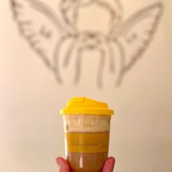 La La Land - "What is this? A latte for ANTS?!!" ~Zoolander probably (my tiny small banana cloud latte in a sippy cup?? lol)