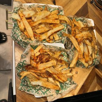 Wingstop - Chicken Wings Near Me - Kemah, Texas