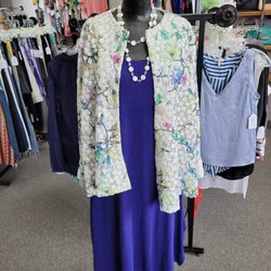 Top Drawer Womens Designer Apparel On Consignment