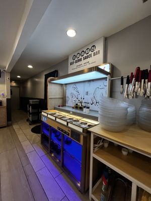 YinTang Spicy Hot Pot by null