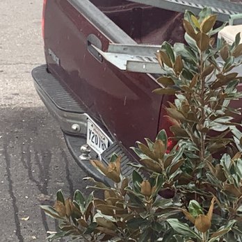 Garden Specialties - Tailgate of truck - Nurseries & Gardening Near Me - Kenner, Louisiana