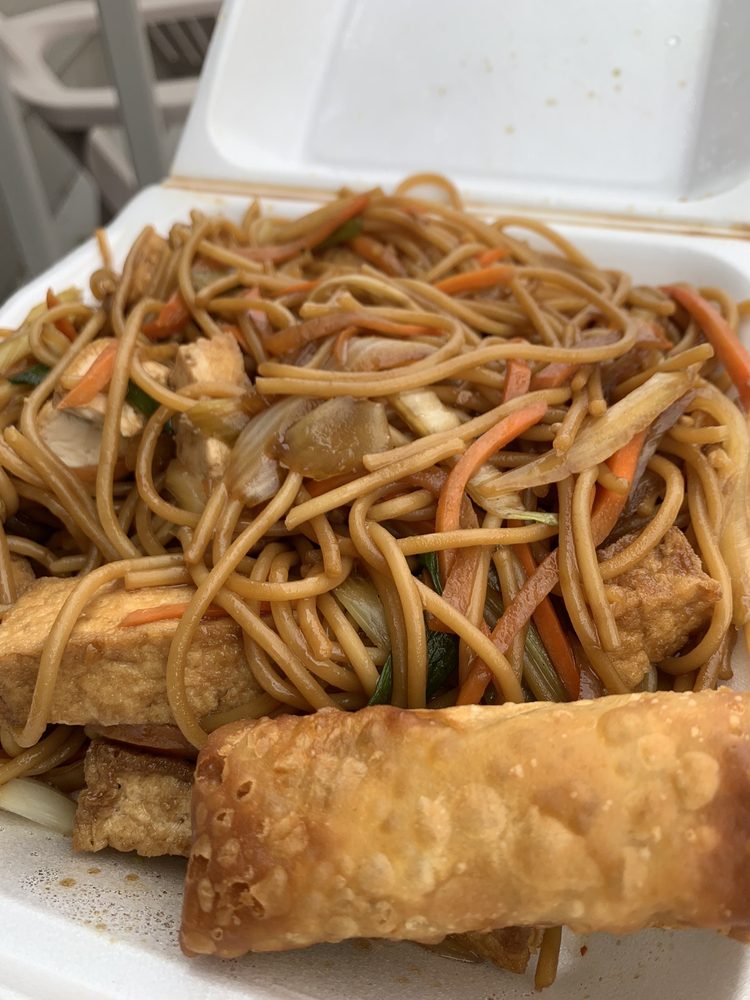 Shangri-La East Shangri-La East