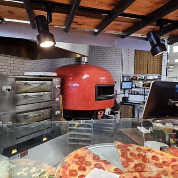 Slice of Brooklyn Wood Fired Pizza & House Made Pasta - Authentic pizza oven from Italy too bad they don't do neapolitan pizza - Pizza Near Me - Hamilton Square, New Jersey