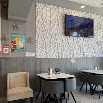 Star Tea - Lobby at Star Tea Manteca - Bubble Tea Near Me - Manteca, California