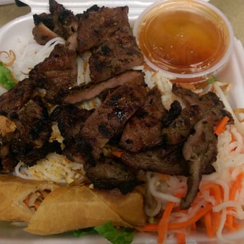 Yummy Choice - My favorite! Vermicelli noodle salad with pork. Comes with a fried spring roll and a cup of dressing to pour over the salad. - Chinese Near Me - Sacramento, California Yummy Choice - My favorite! Vermicelli noodle salad with pork. Comes with a fried spring roll and a cup of dressing to pour over the salad. - Chinese Near Me - Sacramento, California