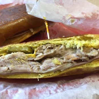 Havana Carolina Bakery - Media noche / Midnight sándwich - Cuban Near Me - Kannapolis, North Carolina