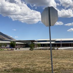 Henley Junior High School