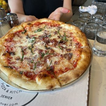 Viale Pizza & Kitchen - Pizza - Pizza Near Me - Denver, Colorado Viale Pizza & Kitchen - Pizza - Pizza Near Me - Denver, Colorado